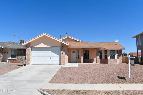 14561 Desierto Lindo Ave, Horizon City, TX 79928