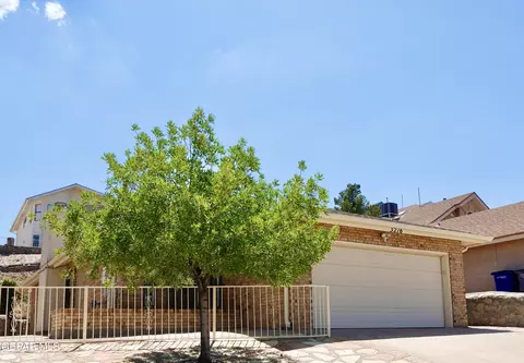 3216 Mountain Ridge Dr, El Paso, TX 79904