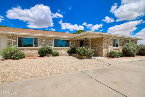 3225 Titanic Ave, El Paso, TX 79904