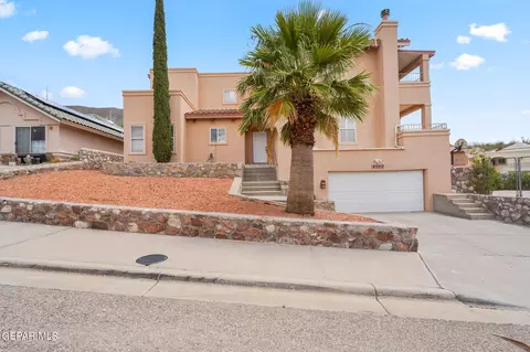 4560 Brighton Ln, El Paso, TX 79902