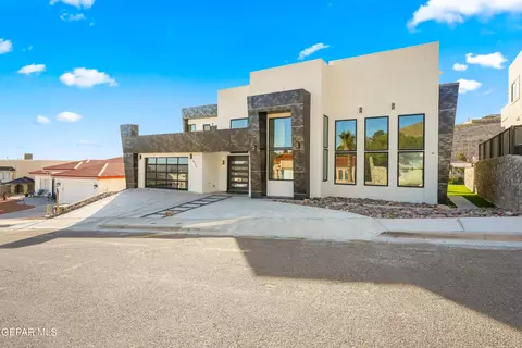 4725 Excalibur Dr, El Paso, TX 79902