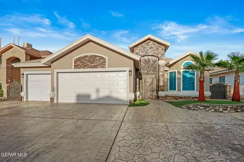 2024 Crystal Ridge St, El Paso, TX 79938