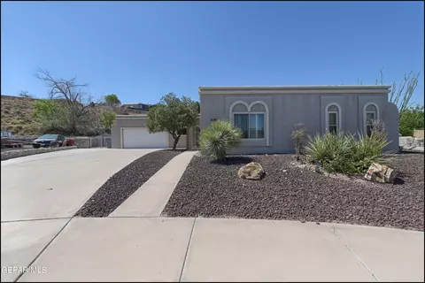 601 Punto Reyes Ln, El Paso, TX 79912