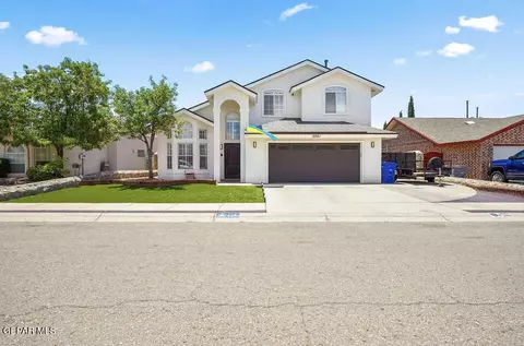 2061 Thunder Ridge Dr, El Paso, TX 79938