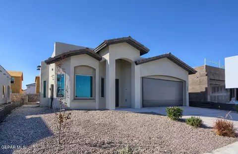 313 Adamtowne Dr, El Paso, TX 79928