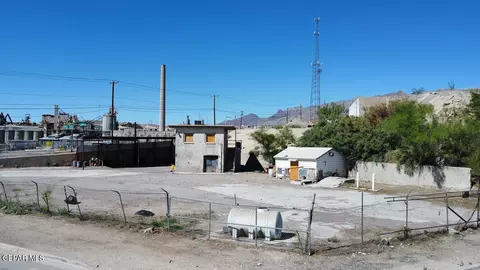 762 Executive, El Paso, TX 79922