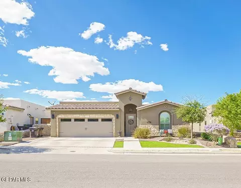 836 Bronze Hill Ave, Sunland Park, NM 88063