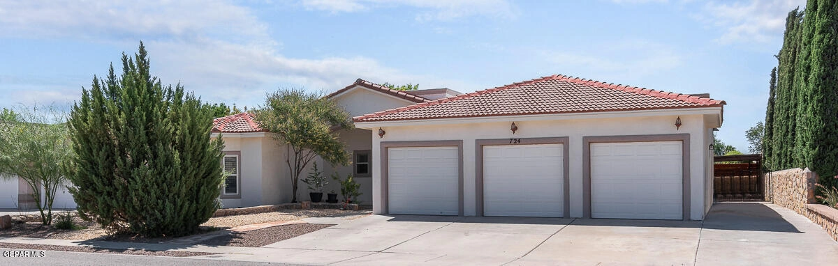 724 KAPRIZ AVE  