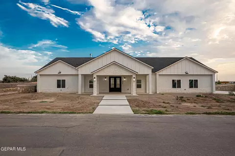 6308 Camino Nuez Dr, El Paso, TX 79932