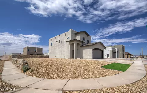 10196 Skunkbush St, El Paso, TX 79927