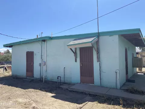 13106 Sparks Dr, El Paso, TX 79928