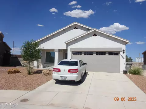 14645 Ericka Santillana Dr, El Paso, TX 79938
