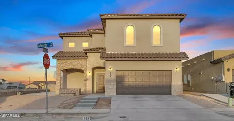 954 Lulworth Pl, El Paso, TX 79928