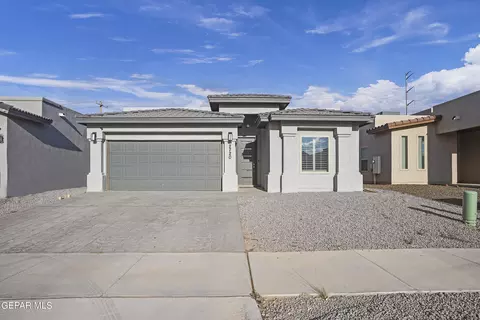 2720 Tierra Oasis St, El Paso, TX 79938