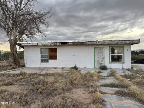 2520 Golden Sun Dr, Chaparral, NM 88081