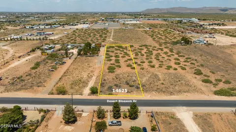 14625 Desert Loop Dr, El Paso, TX 79938