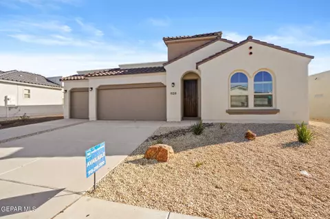 828 Eastwell Dr, El Paso, TX 79928