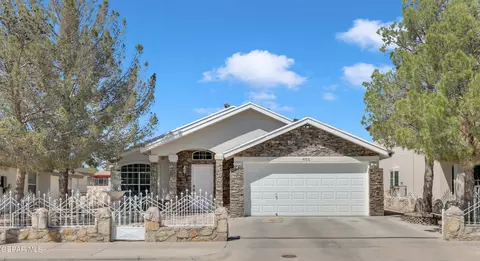 405 Wisconsin Ct, Socorro, TX 79927