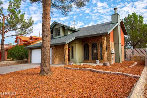 11657 Norman Montion Dr, El Paso, TX 79936