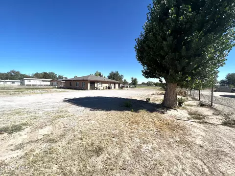 19149 Chamizo Rd, Tornillo, TX 79853 photo 9