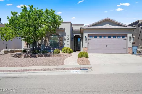7429 Gulf Creek Dr, El Paso, TX 79911
