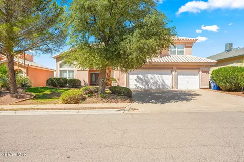 6229 La Posta Dr, El Paso, TX 79912