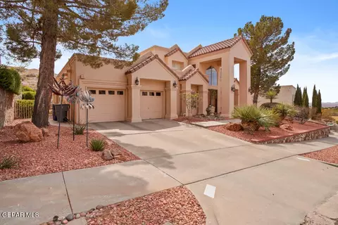 5520 Ventana Del Sol Dr, El Paso, TX 79912
