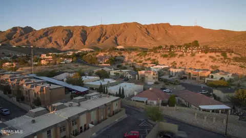 4433 N Stanton St I-503, El Paso, TX 79902