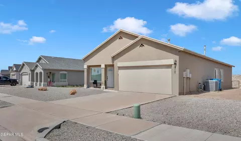 917 Jimson Weed Dr, El Paso, TX 79927