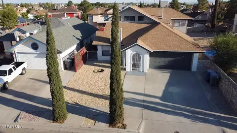 1446 Sierra De Oro Dr, El Paso, TX 79936