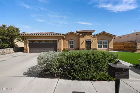 125 Apache Brass Cir, Santa Teresa, NM 88008