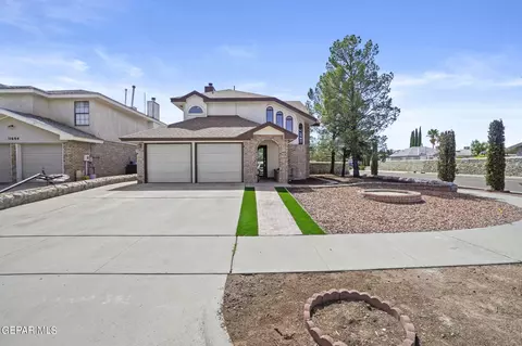 11600 Caballo Lake Dr, El Paso, TX 79936