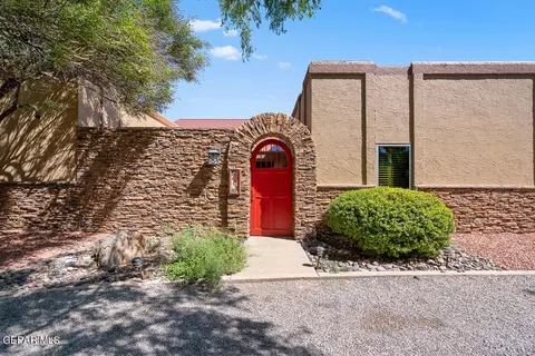 5608 Cory Dr, El Paso, TX 79932