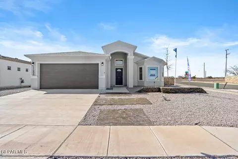 348 Deserts Dr, Socorro, TX 79927