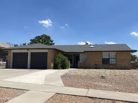 832 Agua Caliente Dr, El Paso, TX 79912