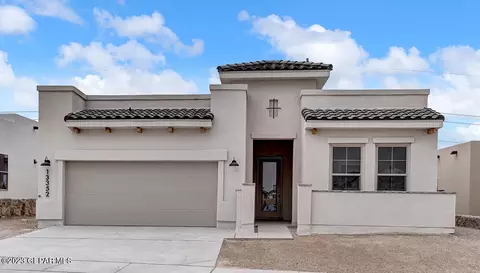 13352 Emerald Glass Dr, Horizon City, TX 79928
