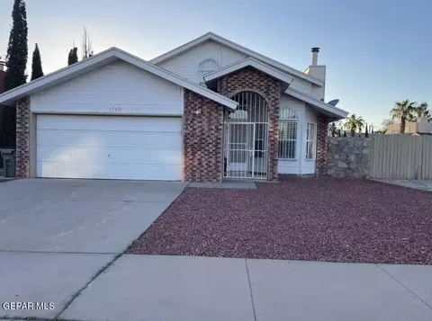 1749 Plumed Quail Ln, El Paso, TX 79936