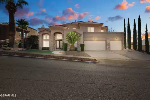 6438 La Posta Dr, El Paso, TX 79912