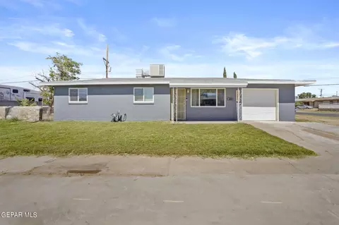 5607 Honda Pass Dr, El Paso, TX 79924
