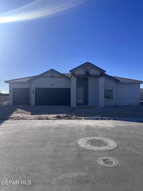 6137 Sorrel Dr, El Paso, TX 79932