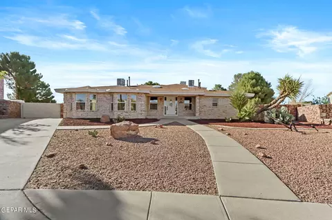 1800 Paseo Real Cir, El Paso, TX 79936