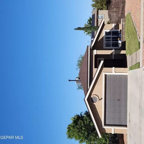 693 Milton Henry Ave, El Paso, TX 79932