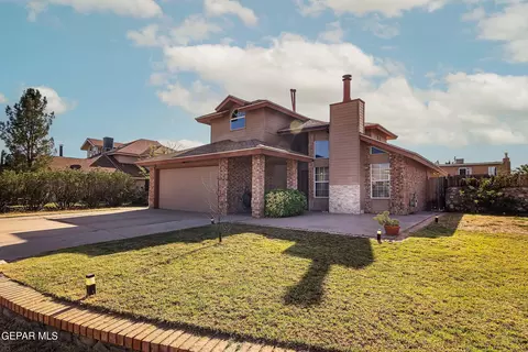 5717 Saplinas Rd, El Paso, TX 79932
