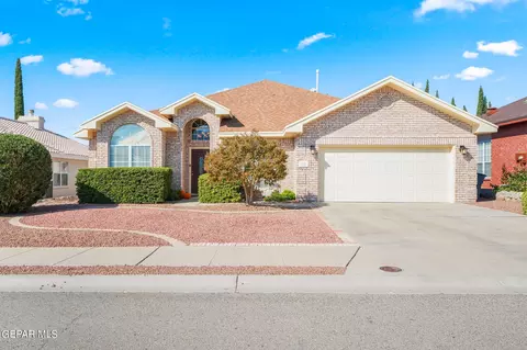 909 Las Aves Pl, El Paso, TX 79912