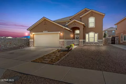 14324 Coyote Trail Dr, El Paso, TX 79938