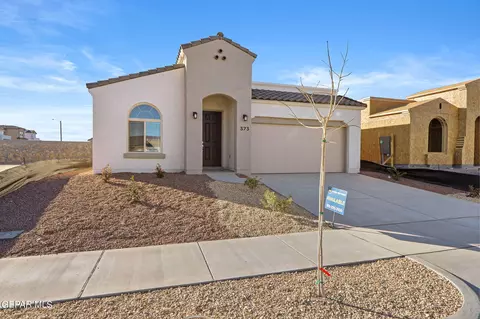 373 Frodsham St, El Paso, TX 79928