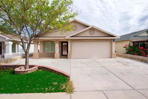 12937 Beto Portugal Ln, El Paso, TX 79938