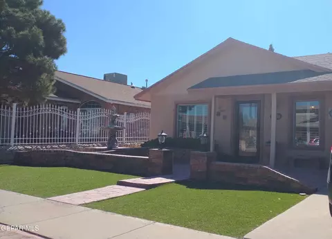 11490 Ghost Dance Cir, El Paso, TX 79936