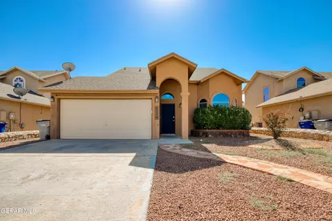 6224 Spotted Eagle Dr, El Paso, TX 79924