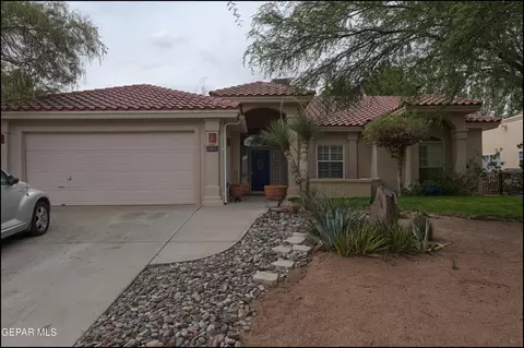 329 Avenida Mirador, Santa Teresa, NM 88008